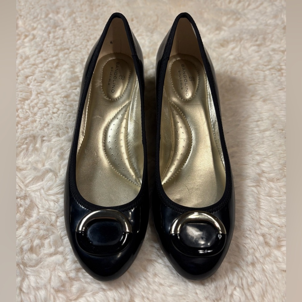 Bandolino Black Patent Wedge Pumps with Champagne Gold Detail - Picture 2 of 12